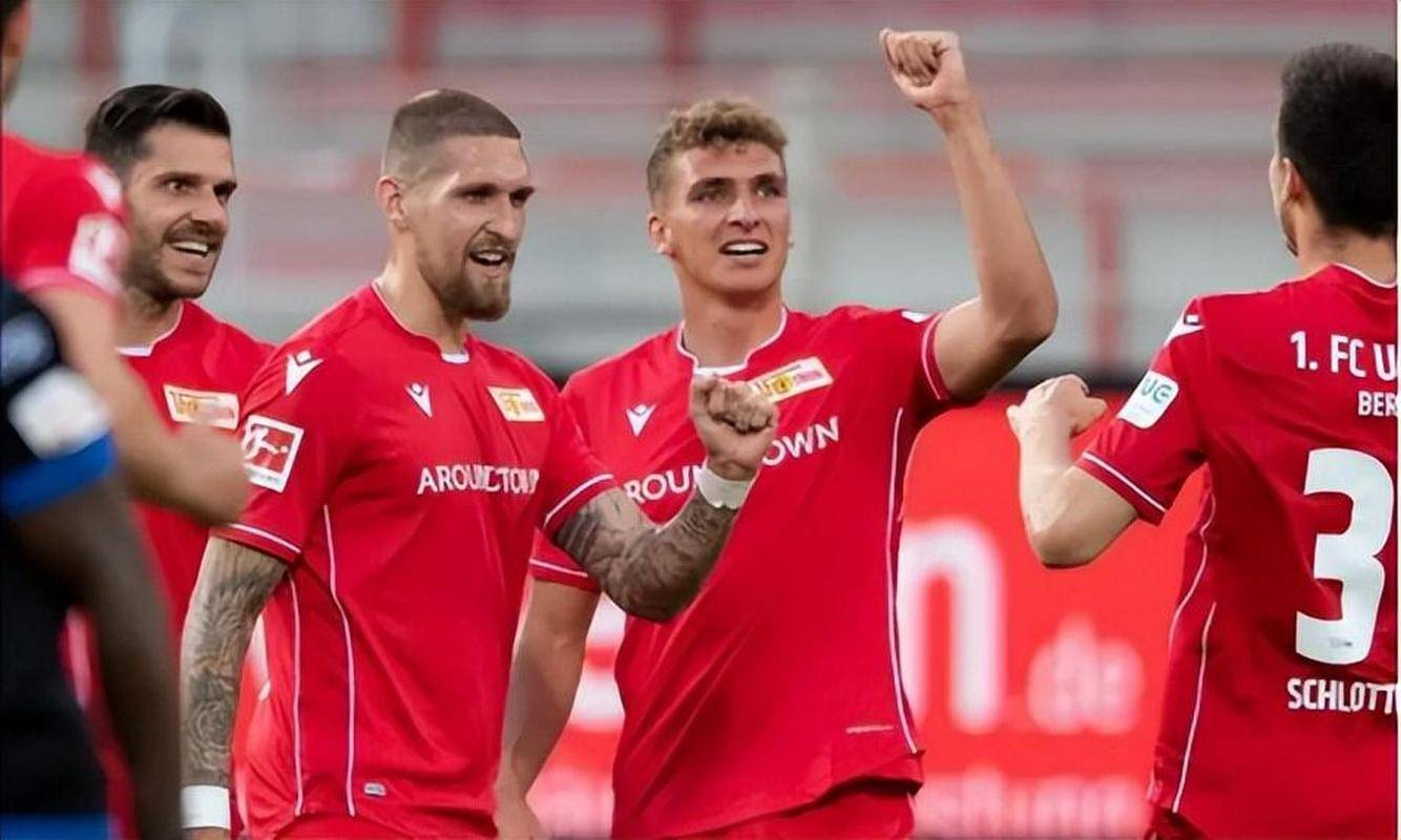 风云突变！托特纳姆国际比赛日防线松动，德甲版图或变，更衣室稳定，数据趋势出现新变化的简单介绍-开云体育官网